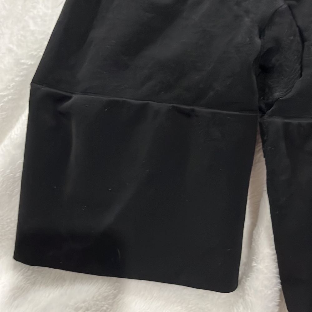 Shapewear - Picture 2 of 3